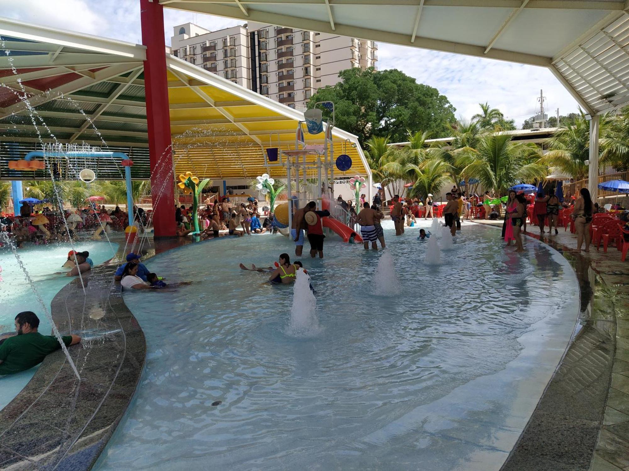 Spazzio Diroma Acqua E Splash Caldas Novas, Gratis Park Hotel 4*